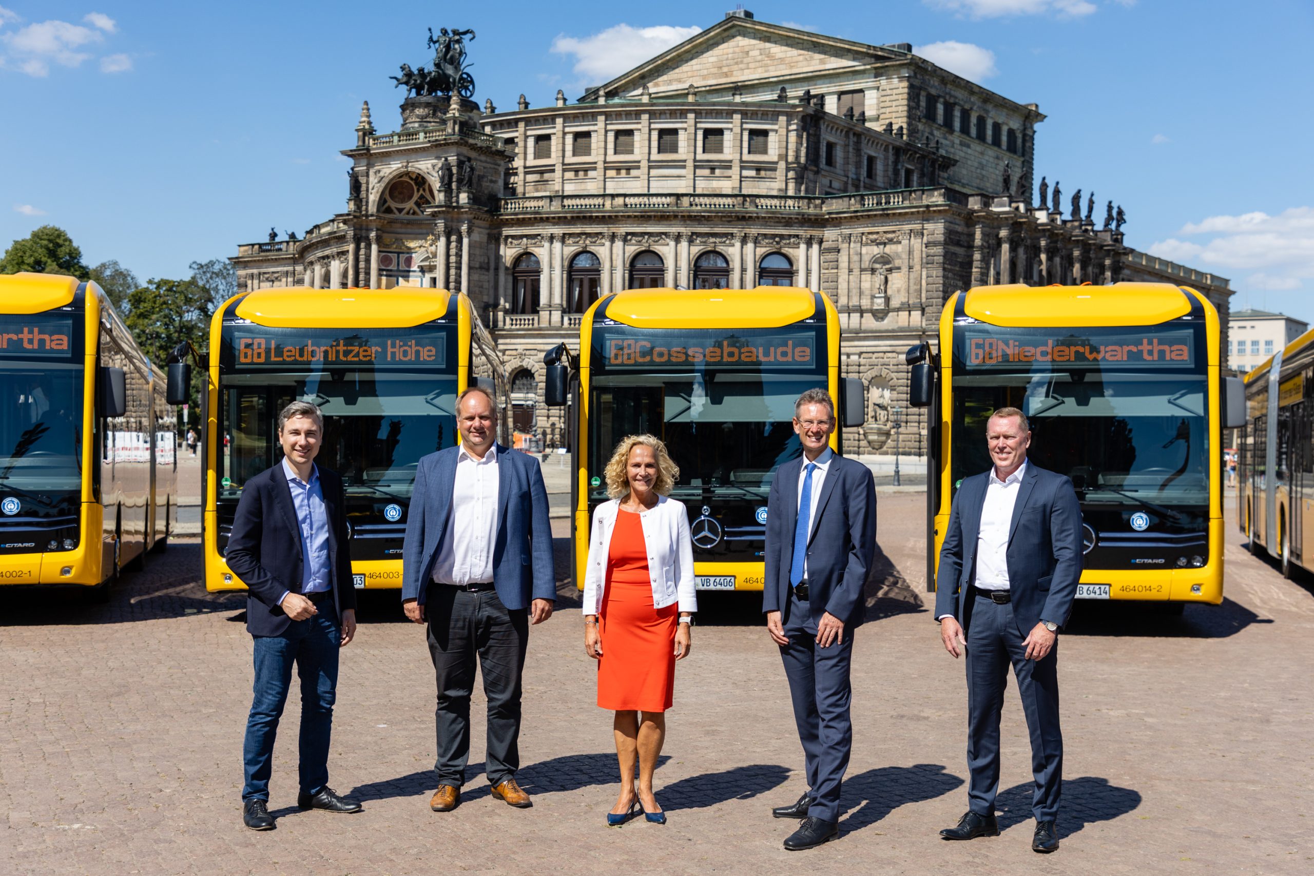 Neue E-Busse für Dresden