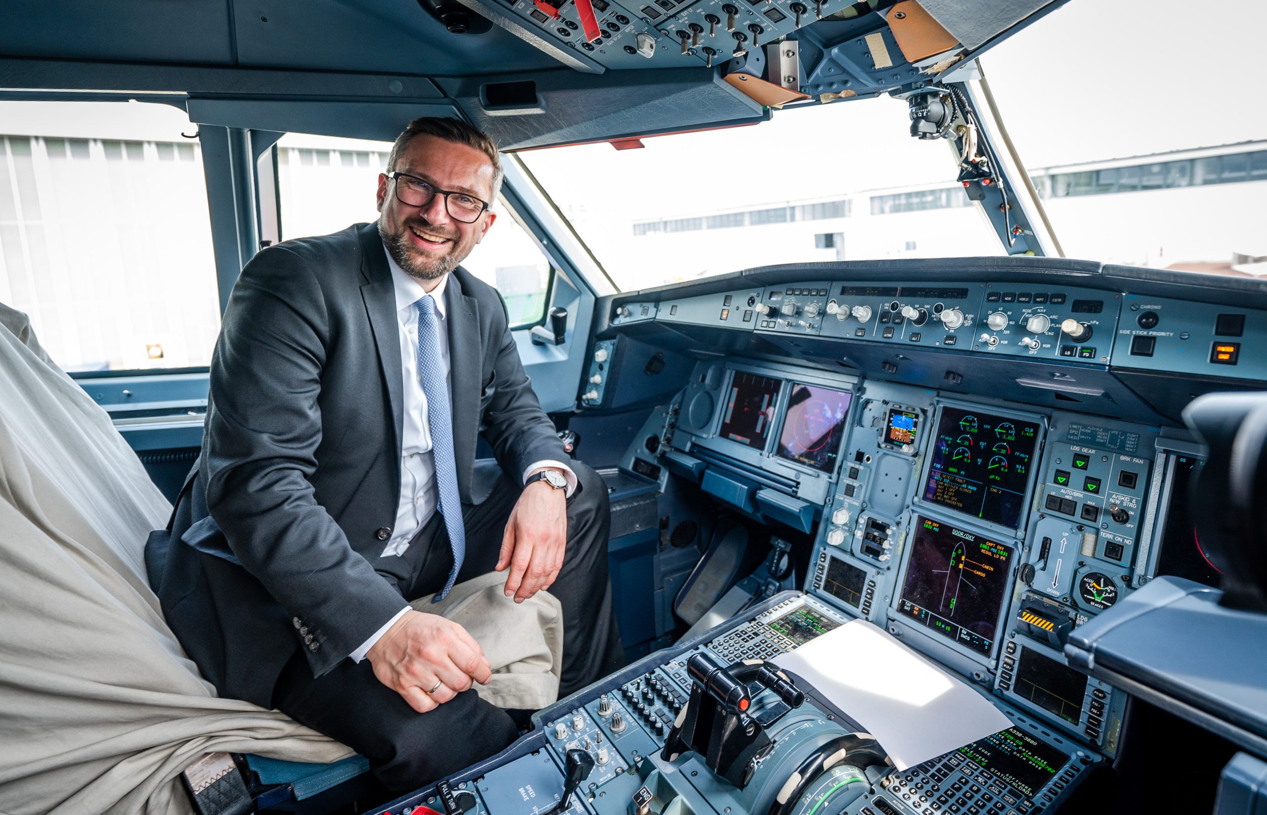 Spatenstich für neues Werk der Deutschen Aircraft am Flughafen Leipzig/Halle