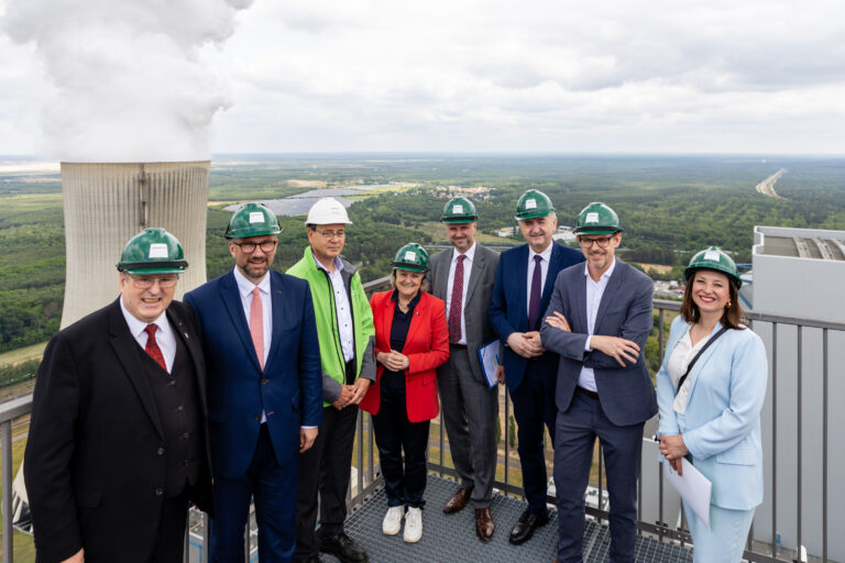 EU-Kommissarin Elisa Ferreira zu Besuch in Boxberg und Dresden