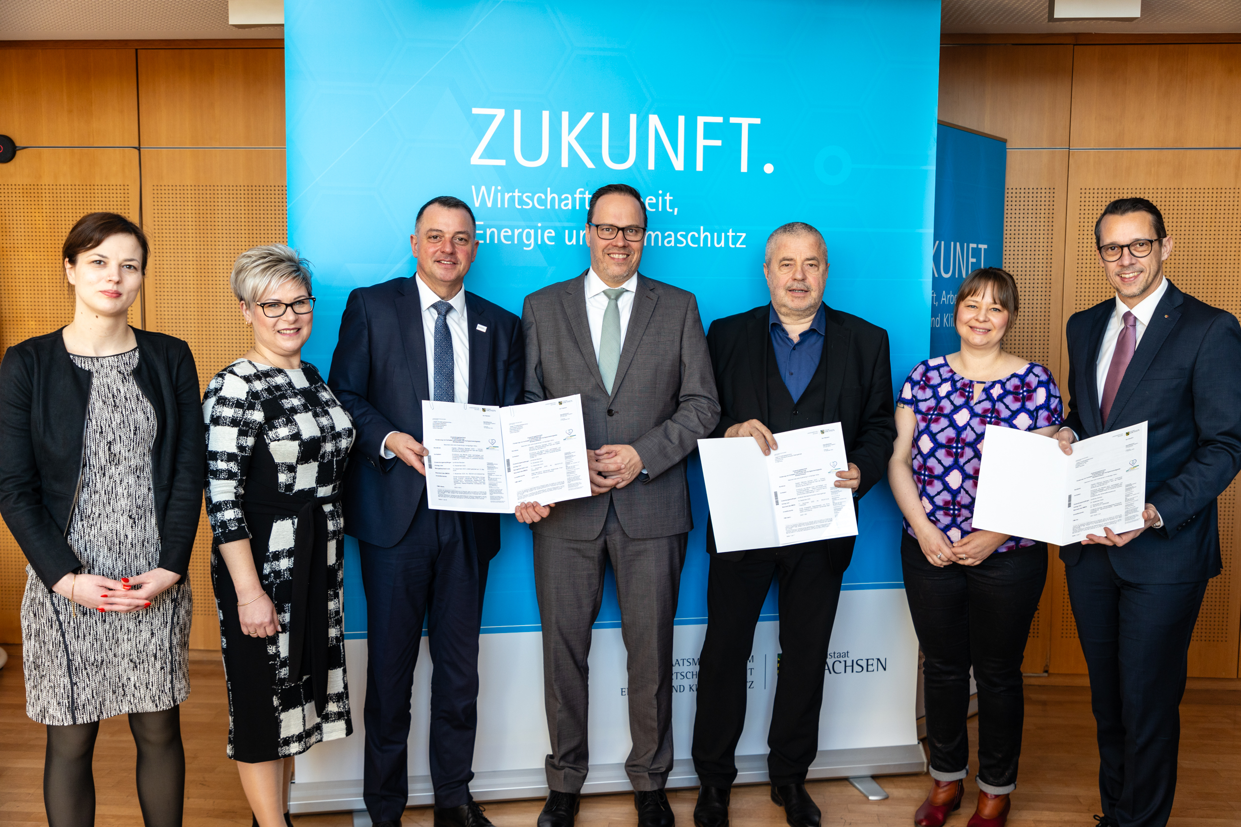 Fördermittel für die Landkreise Bautzen, Sächsische Schweiz-Osterzgebirge und Zwickau zur Erschließung dunkelgrauer Flecken