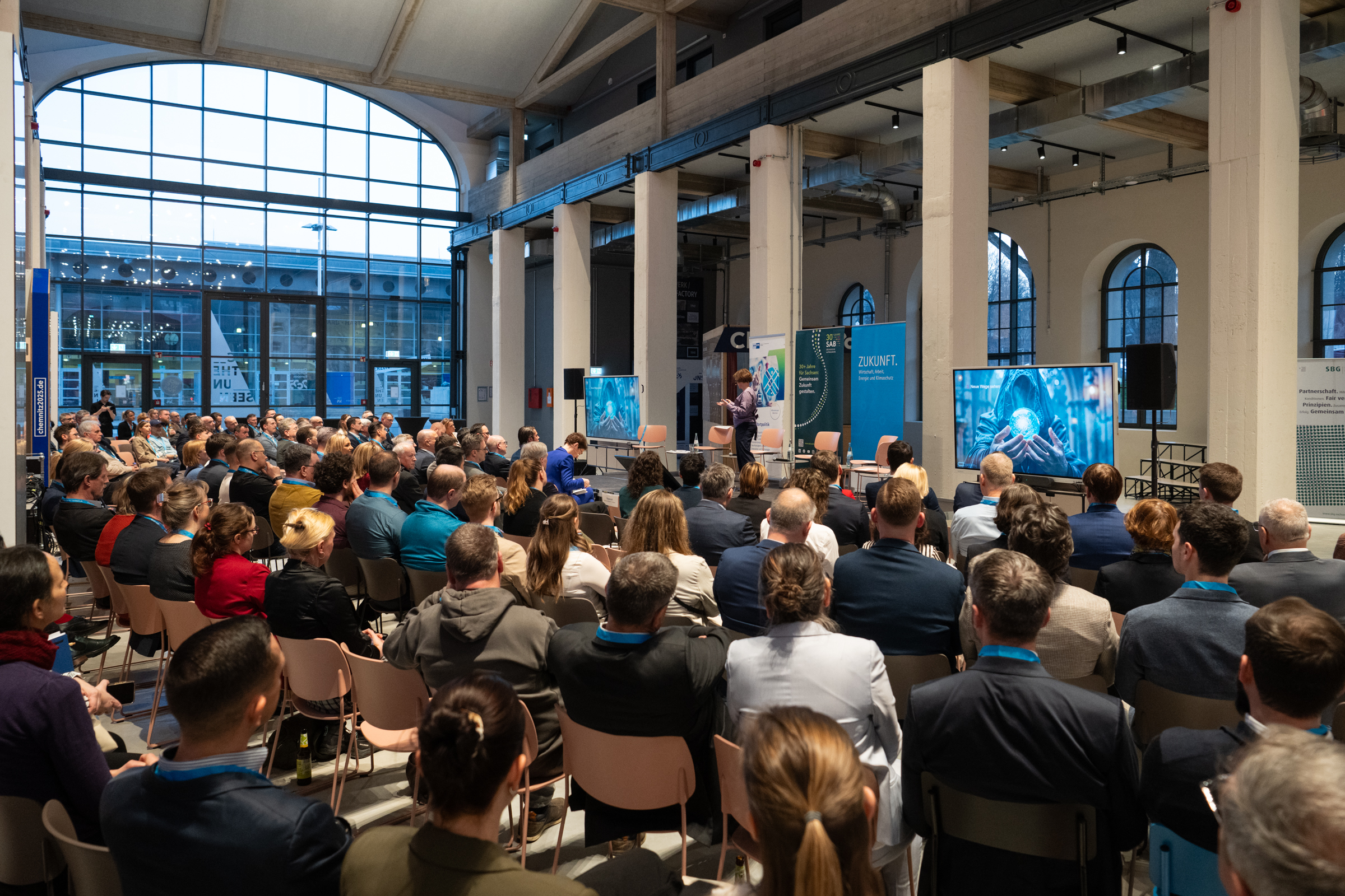 Zukunft gestalten: Unternehmeraustausch in Chemnitz bringt frischen Wind für Sachsens Wirtschaft