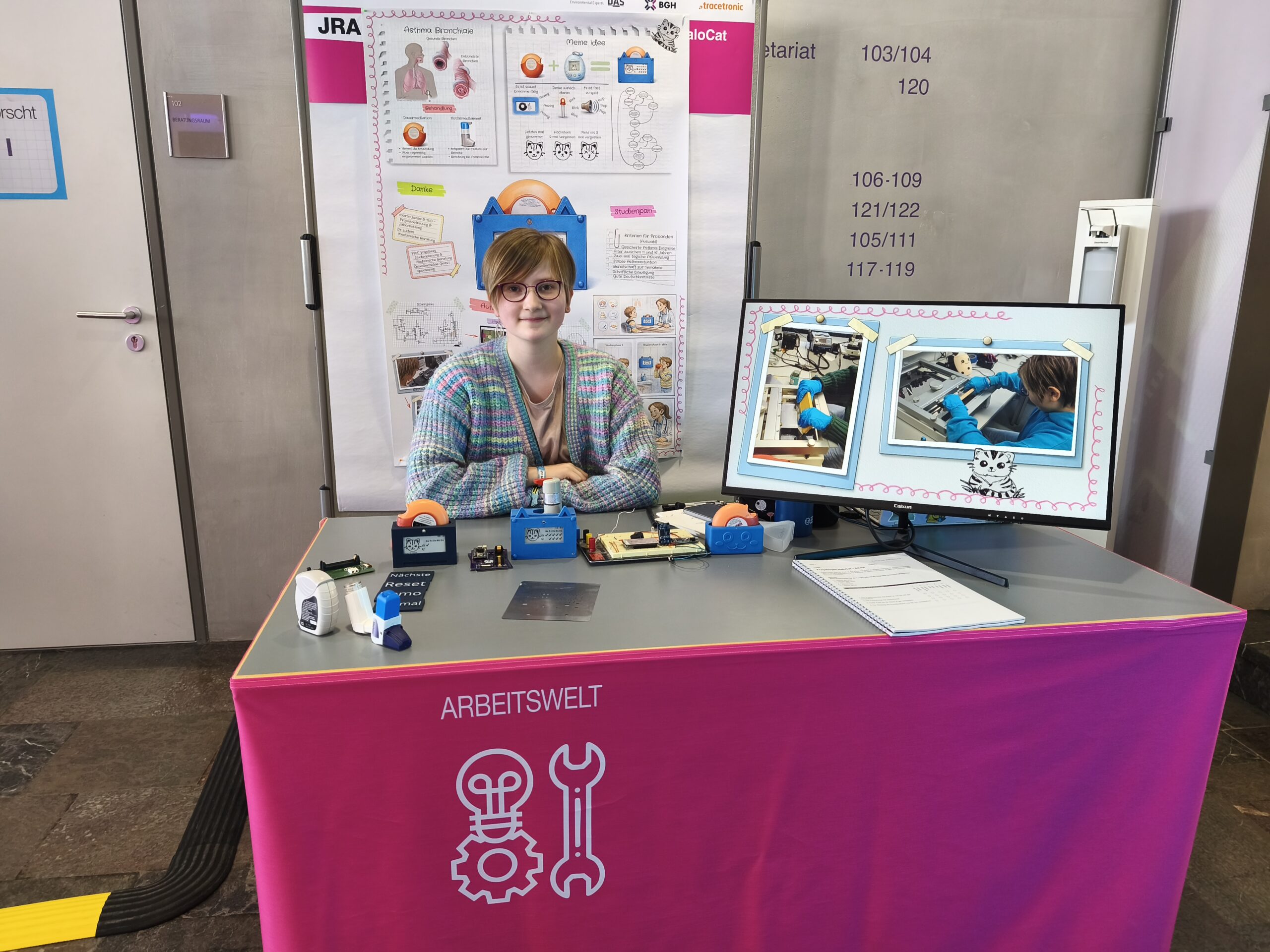 Digitale Texterfassung und Hilfe für Asthmatiker: SMWA zeichnet Vorhaben junger Forscher aus