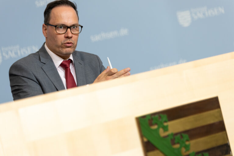 Zukunftspaket I: Freistaat Sachsen hält Wort und vereinfacht die GRW-Förderung