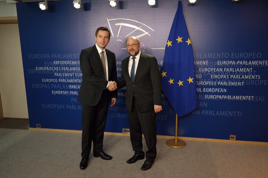 Wirtschaftsminister Martin Dulig in Brüssel trifft Martin Schulz
