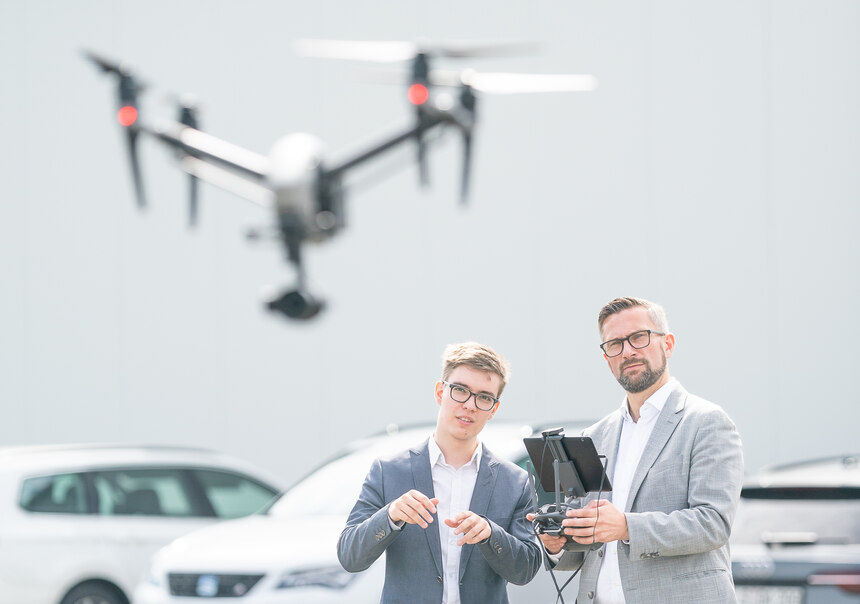 Minister Martin Dulig besucht die Netzwerk 3D-Aero (Drohnenforschung) in Kamenz