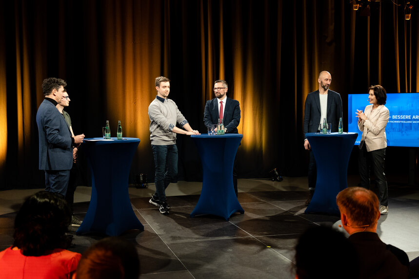 Gesprächsrunde auf der Jahrestagung der Fachkräfteallianz.