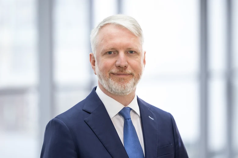 Portraitfoto Staatssekretär Sebastian Scheel